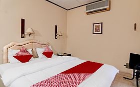 OYO 92330 Hotel Rindu Sempadan Near Taman Wisata Rindu Sempadan